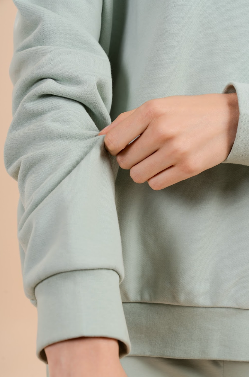 Bundle F (Pants & Sweater)